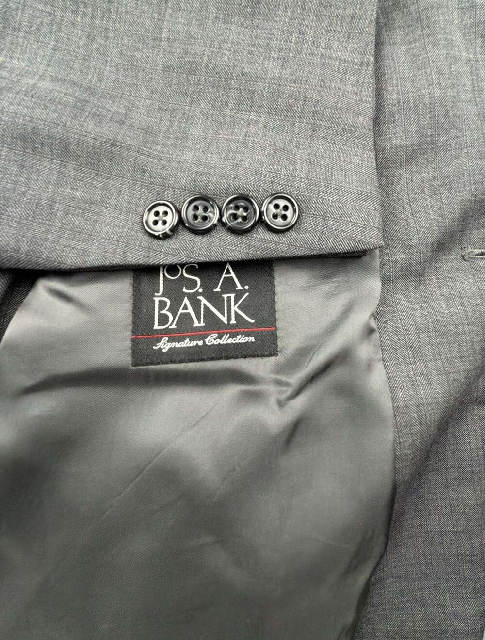 44L Mens Jos. A. Bank 2 Piece Wool Suit Gray 38x29 Pleated Cuffed